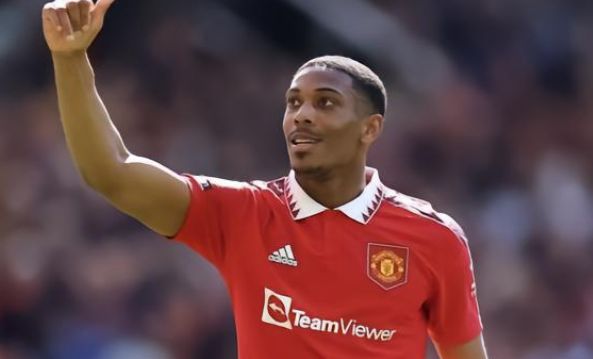 足球媒体领 足球媒体领