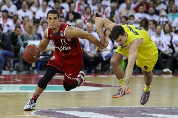 6场均保持 6场均保持