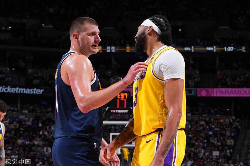 足轻重的作 足轻重的作